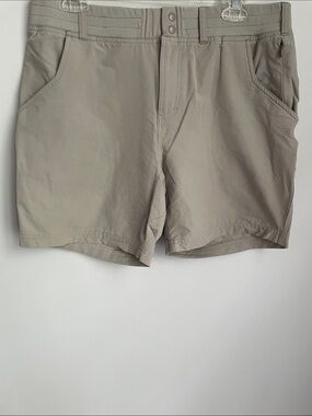 Simms Men's Performance Khaki Fishing  Shorts Size XL
